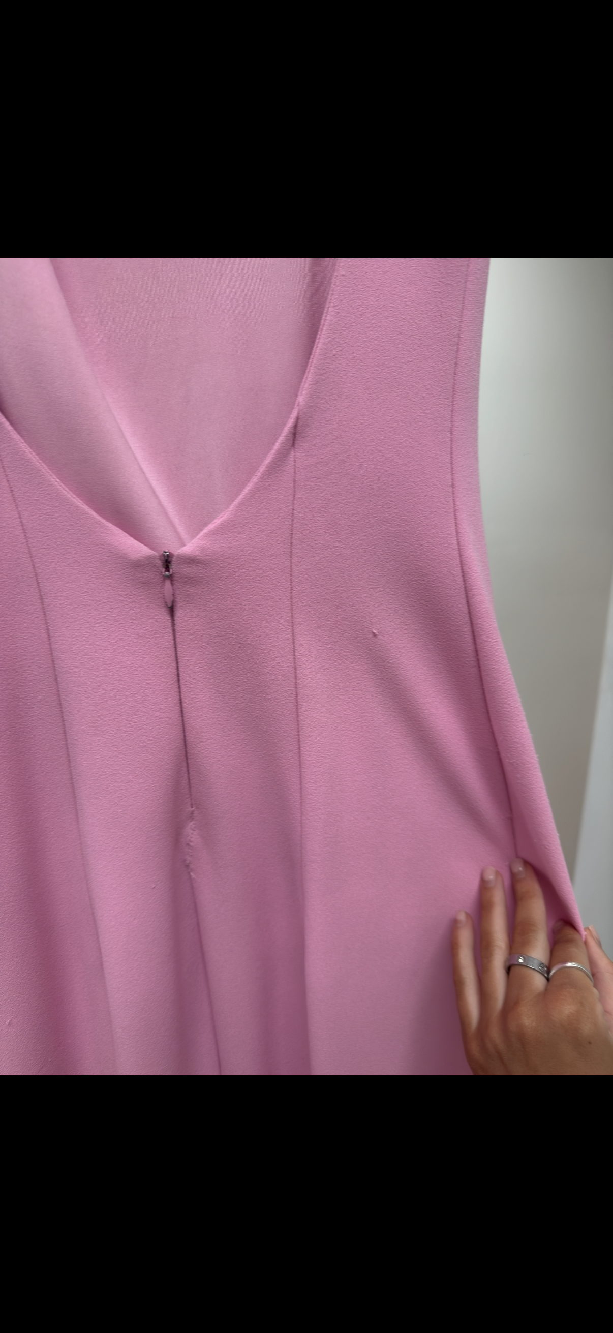 SELLING VERONA GOWN - EFFIE KATS